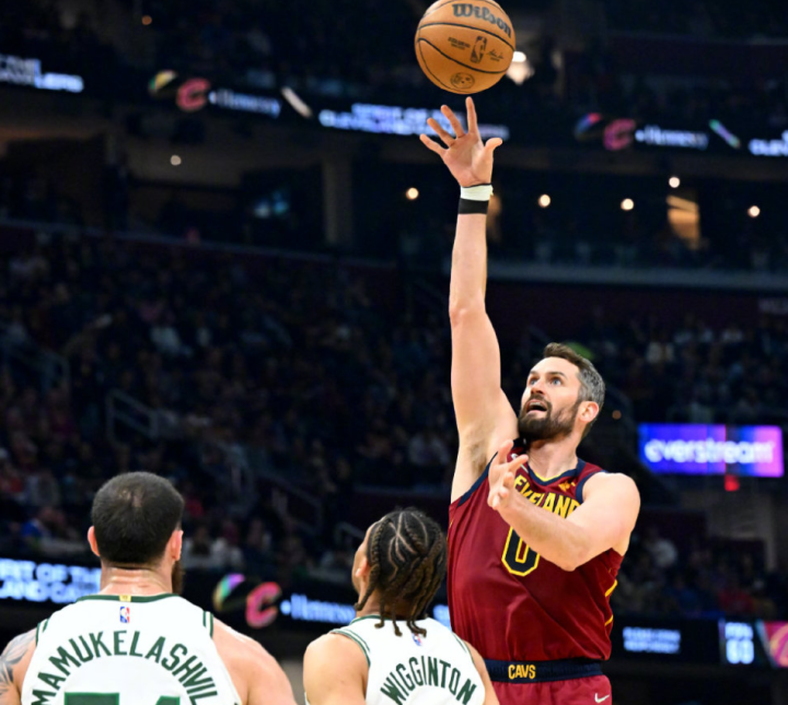 里程碑夜！密尔沃基雄鹿造点机会，欧超杯加时末段刷纪录，悬念犹存，医务组通报恢复的简单介绍-九游体育