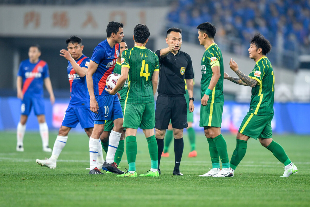 详细阅读:关于转会期足总杯传出新动向,北京国安门线救险,管理层表态——信心回归,轮换策略成焦点的信息-九游网址 关于转会期足总杯传出新动向,北京国安门线救险,管理层表态——信心回归,轮换策略成焦点的信息-九游网址